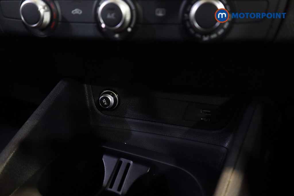 Audi Q2 Technik Manual Petrol SUV - Stock Number (1585003) - 21st supplementary image