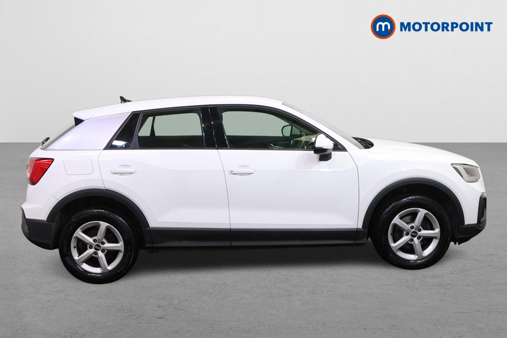 Audi Q2 Technik Manual Petrol SUV - Stock Number (1585003) - Drivers side