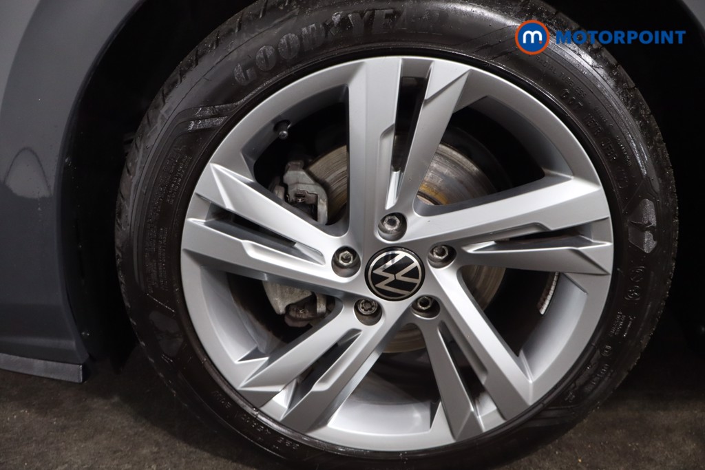 Volkswagen Golf R-Line Manual Petrol Hatchback - Stock Number (1585071) - 11th supplementary image