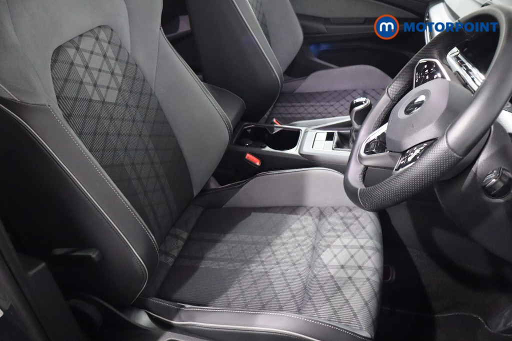 Volkswagen Golf R-Line Manual Petrol Hatchback - Stock Number (1585071) - 23rd supplementary image