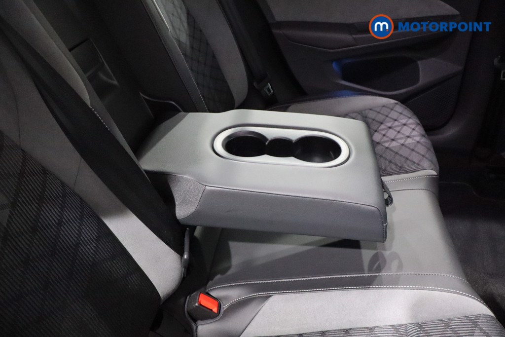 Volkswagen Golf R-Line Manual Petrol Hatchback - Stock Number (1585071) - 25th supplementary image