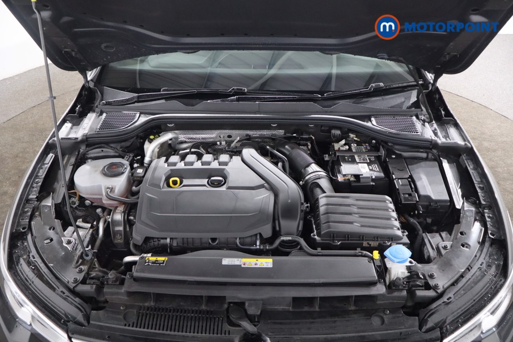 Volkswagen Golf R-Line Manual Petrol Hatchback - Stock Number (1585071) - 31st supplementary image