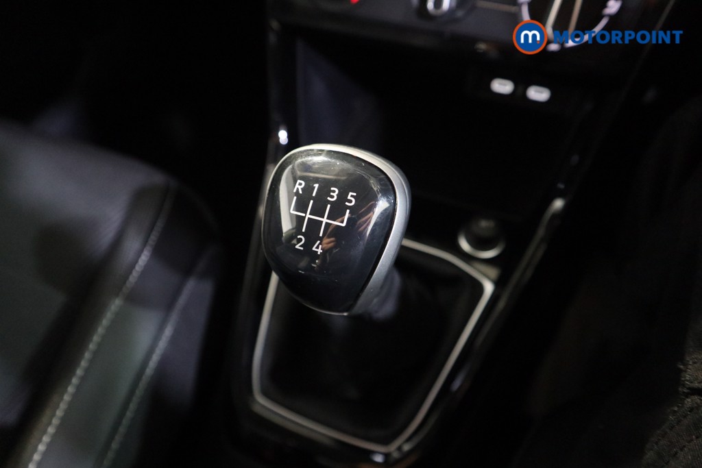 Volkswagen T-Cross Black Edition Manual Petrol SUV - Stock Number (1585103) - 11th supplementary image