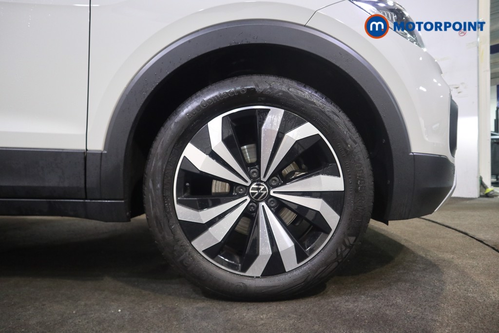Volkswagen T-Cross Black Edition Manual Petrol SUV - Stock Number (1585103) - 16th supplementary image