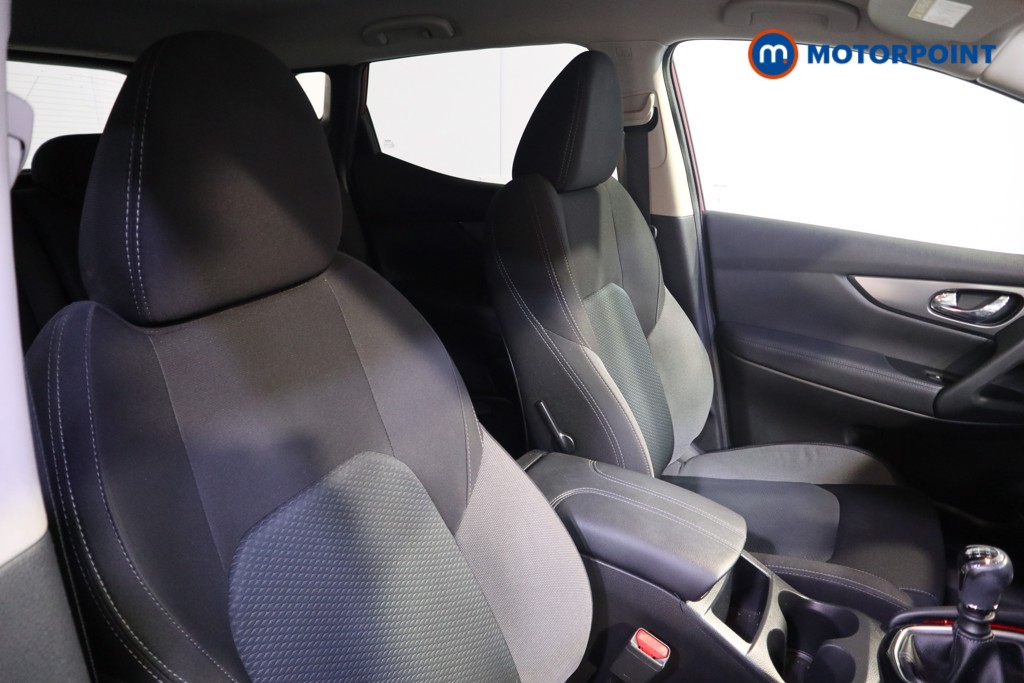 Nissan Qashqai N-Connecta Manual Petrol SUV - Stock Number (1585481) - 10th supplementary image