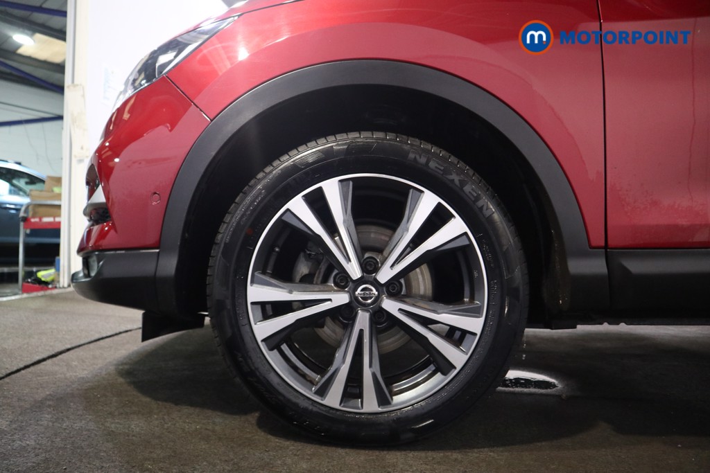 Nissan Qashqai N-Connecta Manual Petrol SUV - Stock Number (1585481) - 15th supplementary image
