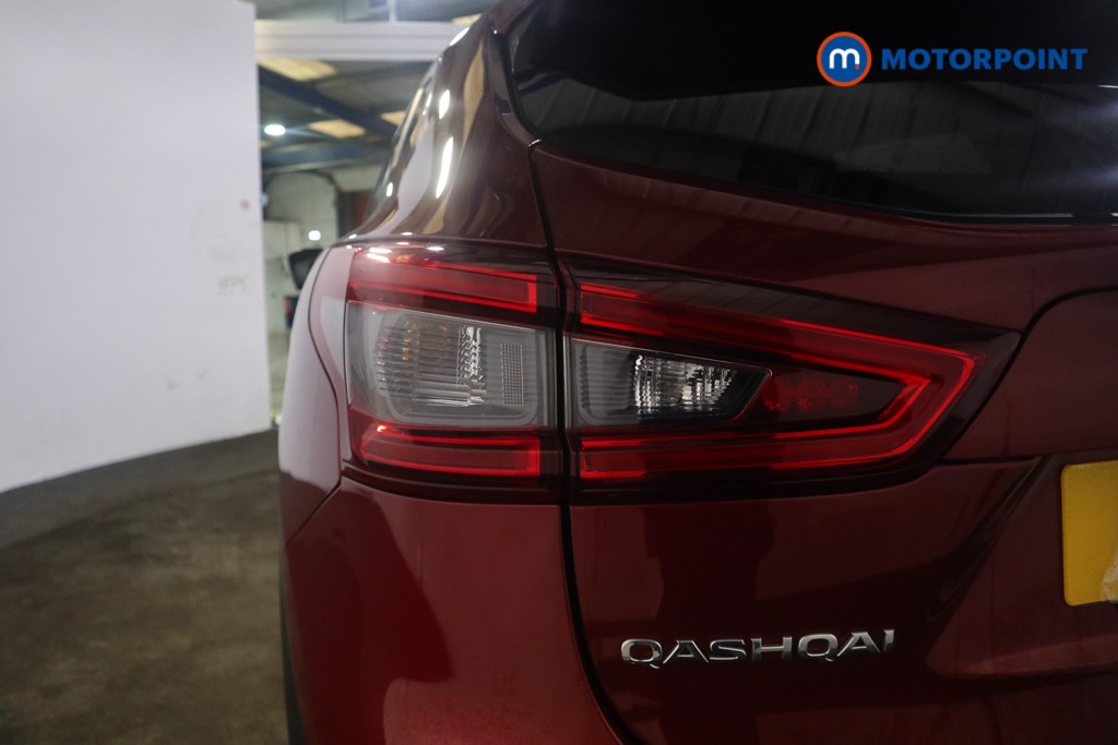 Nissan Qashqai N-Connecta Manual Petrol SUV - Stock Number (1585481) - 19th supplementary image