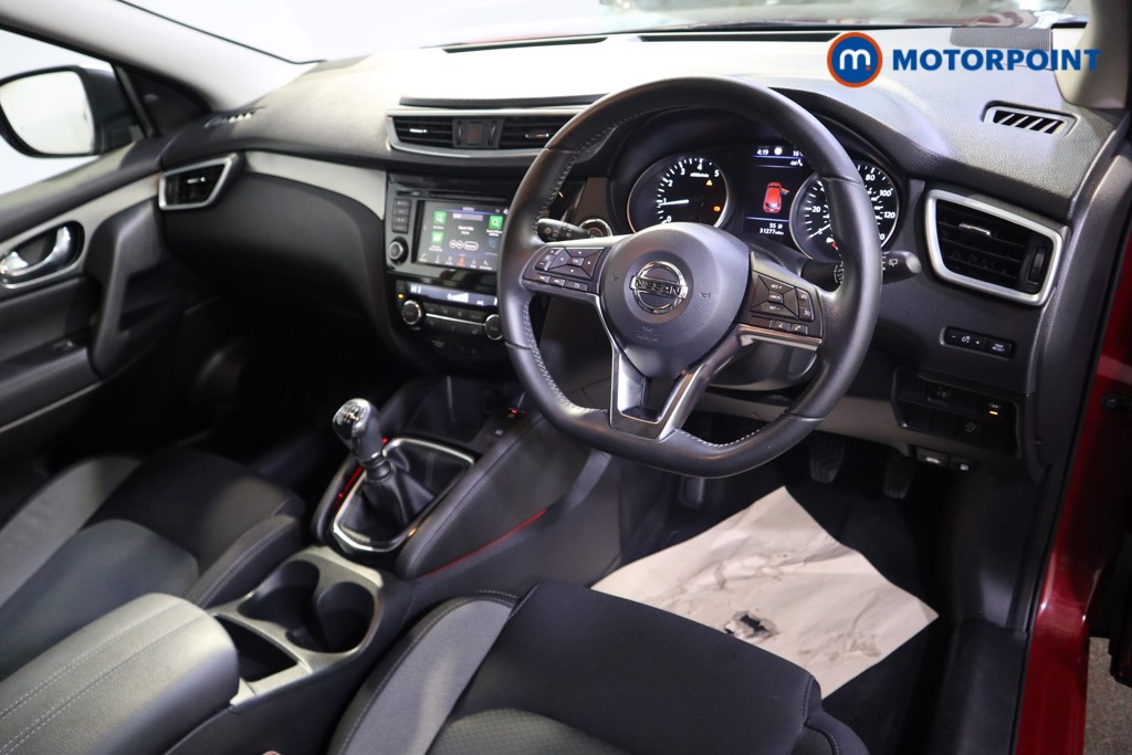 Nissan Qashqai N-Connecta Manual Petrol SUV - Stock Number (1585481) - 1st supplementary image
