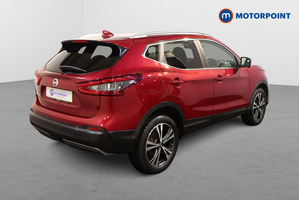 Nissan Qashqai N-Connecta Manual Petrol SUV - Stock Number (1585481) - Drivers side rear corner
