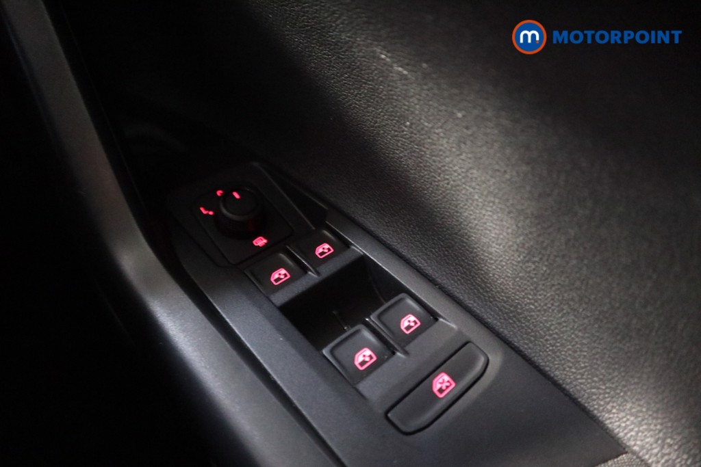 Volkswagen Polo Match Manual Petrol Hatchback - Stock Number (1585548) - 6th supplementary image