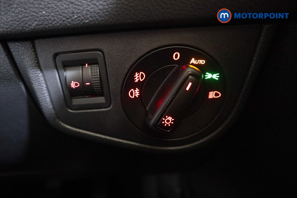 Volkswagen Polo Match Manual Petrol Hatchback - Stock Number (1585548) - 7th supplementary image