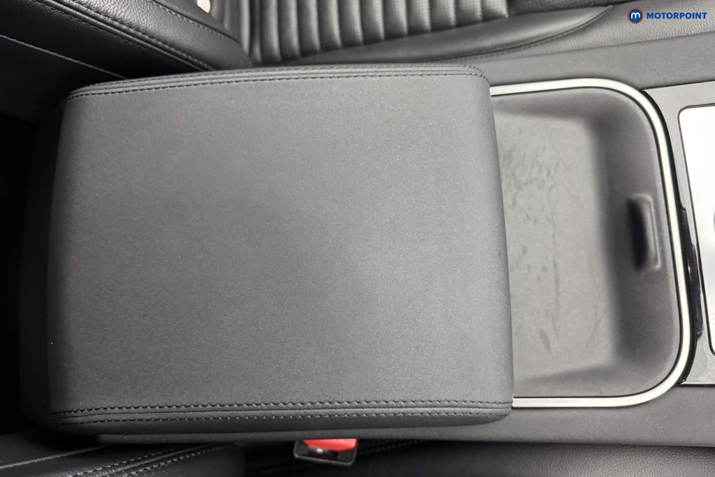Land Rover Discovery Sport SE Manual Diesel SUV - Stock Number (1585581) - 11th supplementary image