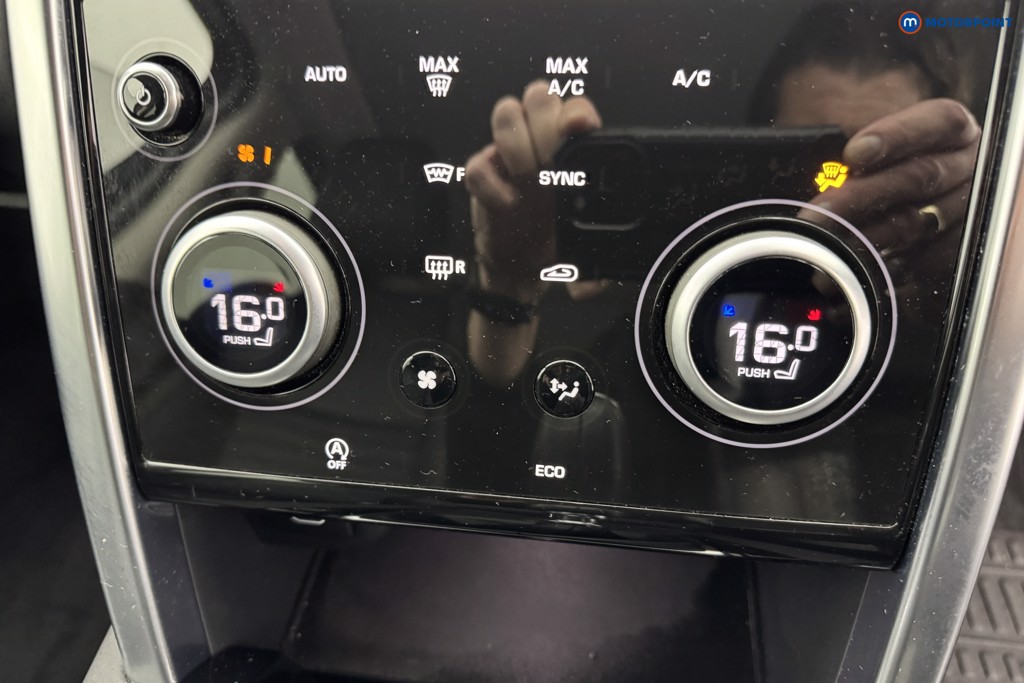 Land Rover Discovery Sport SE Manual Diesel SUV - Stock Number (1585581) - 14th supplementary image