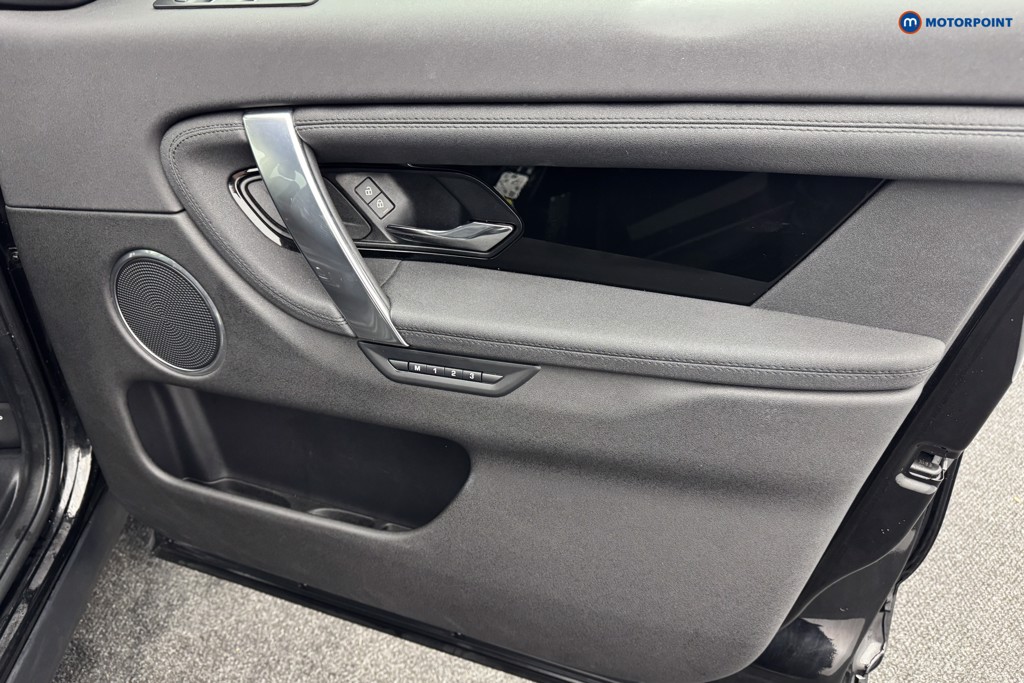 Land Rover Discovery Sport SE Manual Diesel SUV - Stock Number (1585581) - 20th supplementary image