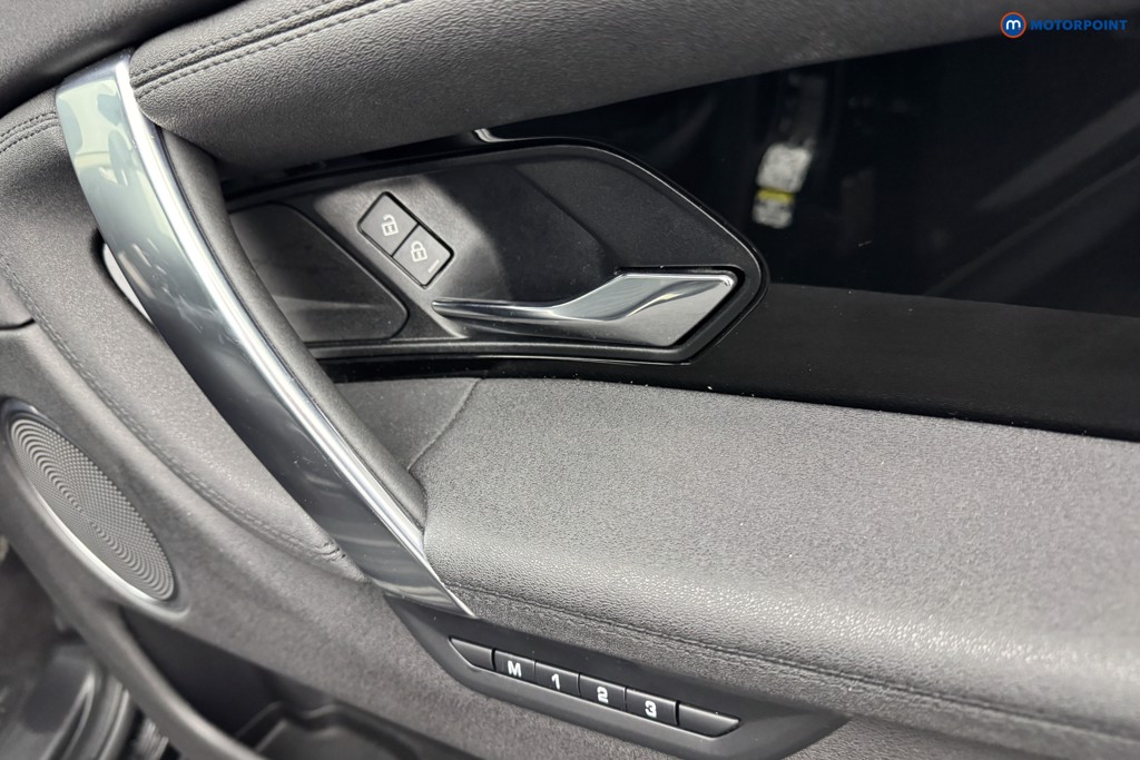 Land Rover Discovery Sport SE Manual Diesel SUV - Stock Number (1585581) - 21st supplementary image