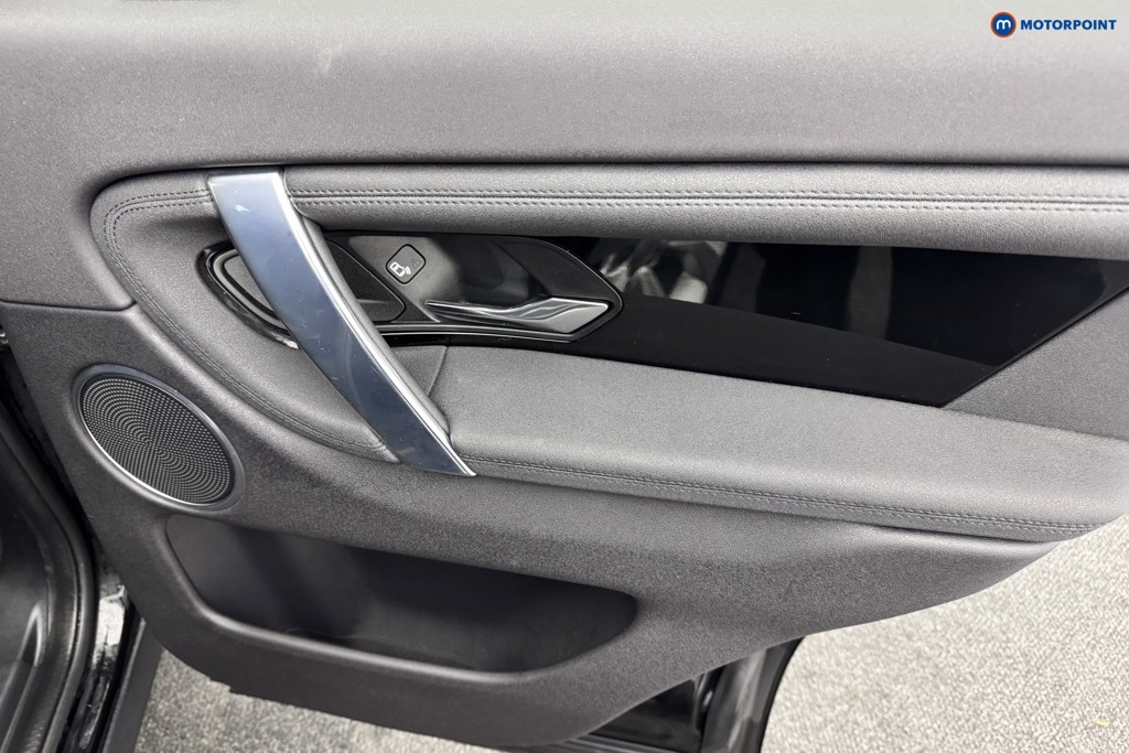 Land Rover Discovery Sport SE Manual Diesel SUV - Stock Number (1585581) - 22nd supplementary image
