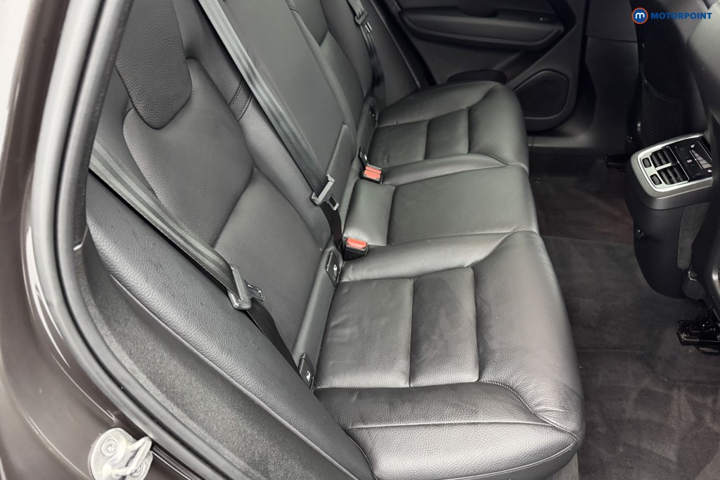 Volvo Xc60 Plus Automatic Diesel SUV - Stock Number (1585582) - 4th supplementary image