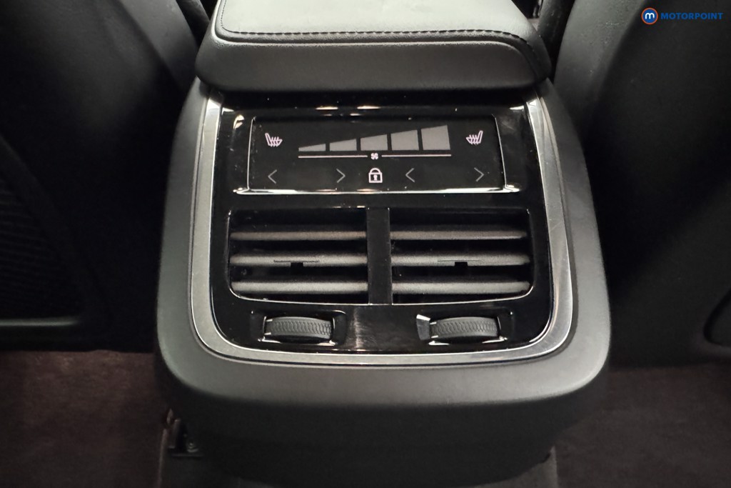 Volvo Xc60 Plus Automatic Diesel SUV - Stock Number (1585582) - 10th supplementary image