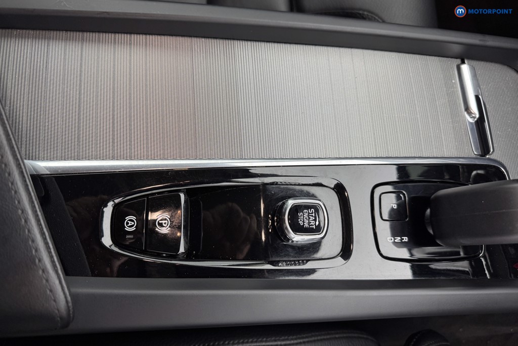 Volvo Xc60 Plus Automatic Diesel SUV - Stock Number (1585582) - 14th supplementary image
