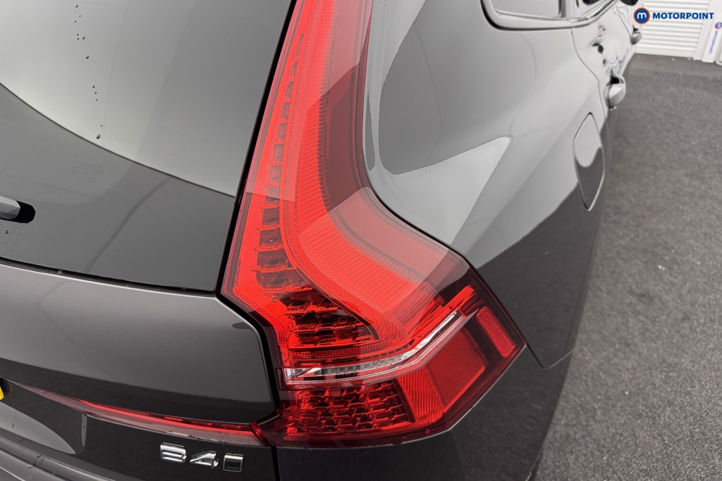 Volvo Xc60 Plus Automatic Diesel SUV - Stock Number (1585582) - 30th supplementary image