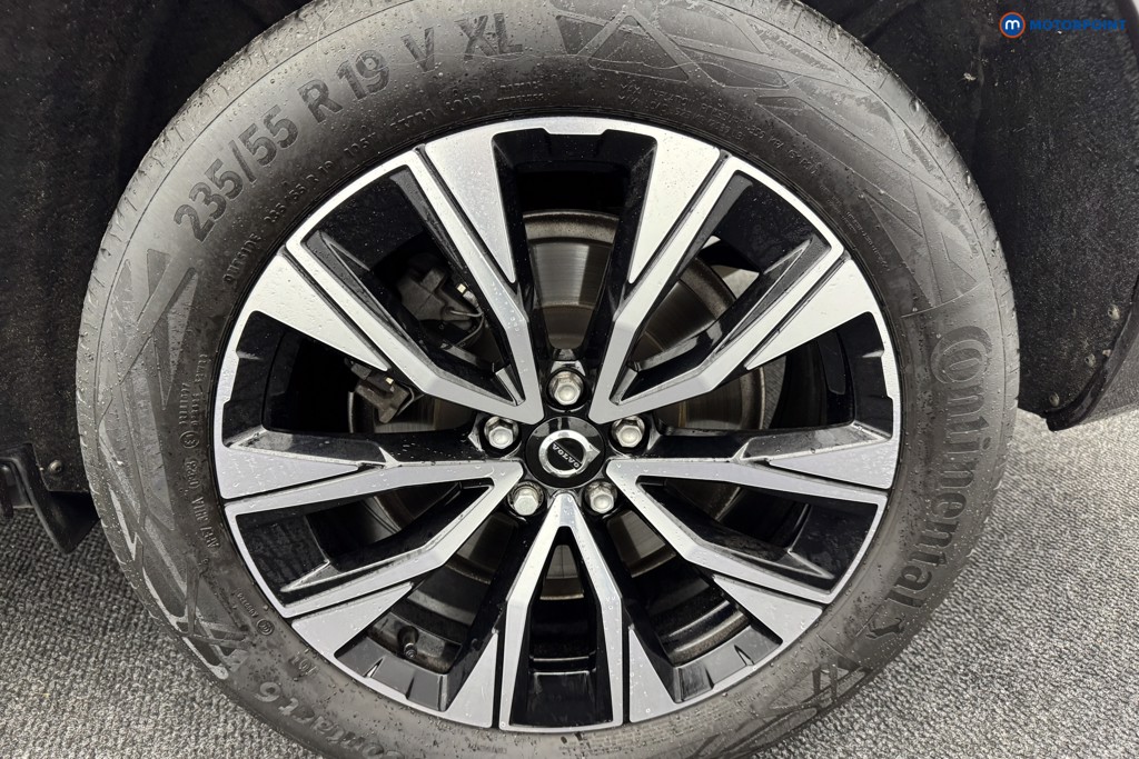 Volvo Xc60 Plus Automatic Diesel SUV - Stock Number (1585582) - 37th supplementary image