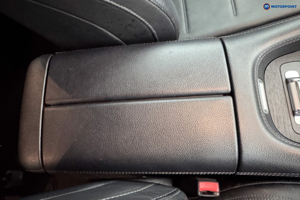 Mercedes-Benz GLE Amg Line Automatic Diesel SUV - Stock Number (1585585) - 13th supplementary image