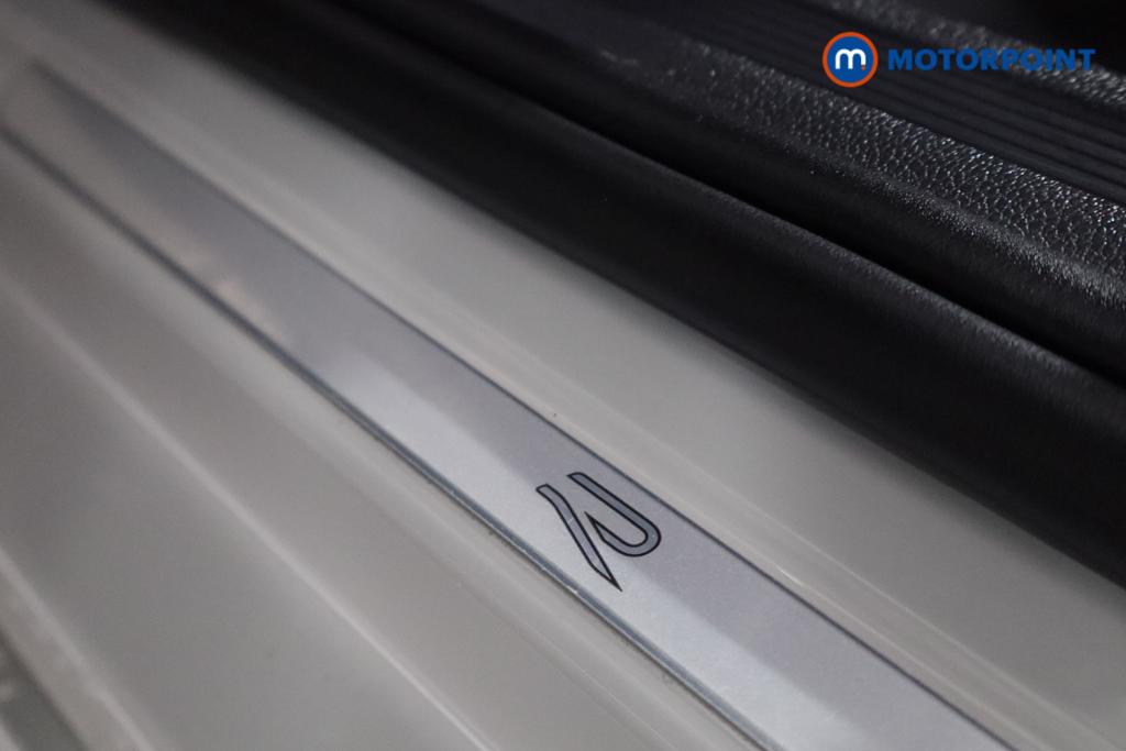 Volkswagen Taigo R-Line Manual Petrol SUV - Stock Number (1585652) - 26th supplementary image