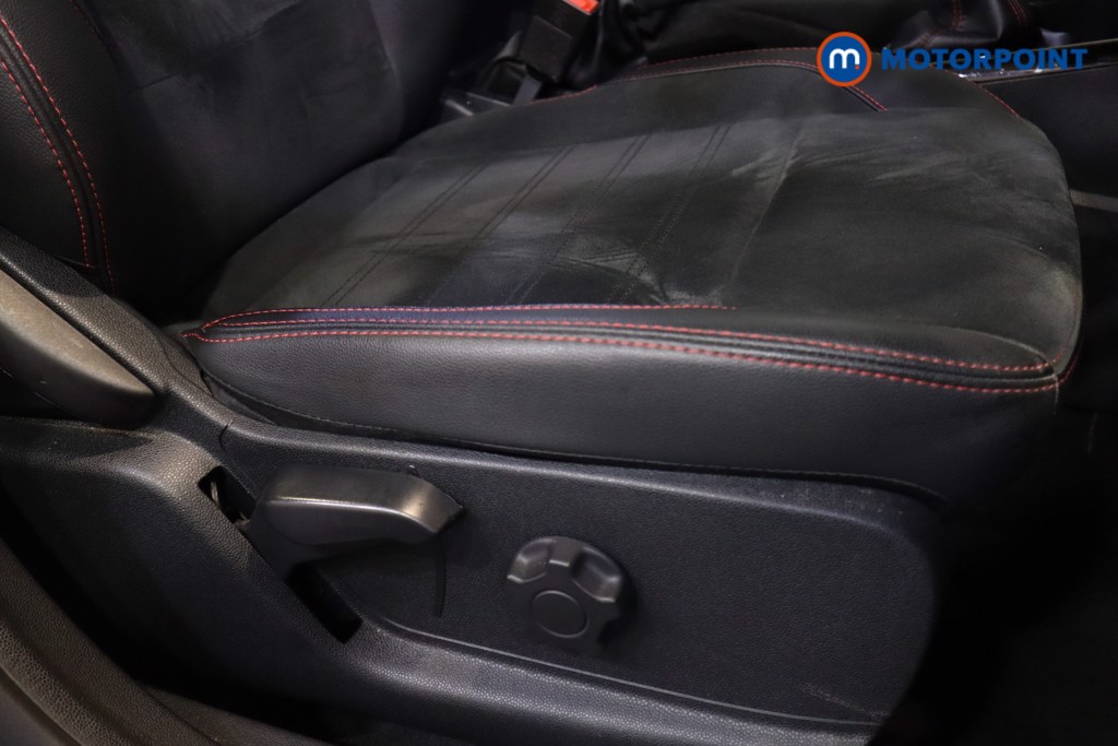Ford Ecosport St-Line Manual Petrol SUV - Stock Number (1585859) - 6th supplementary image