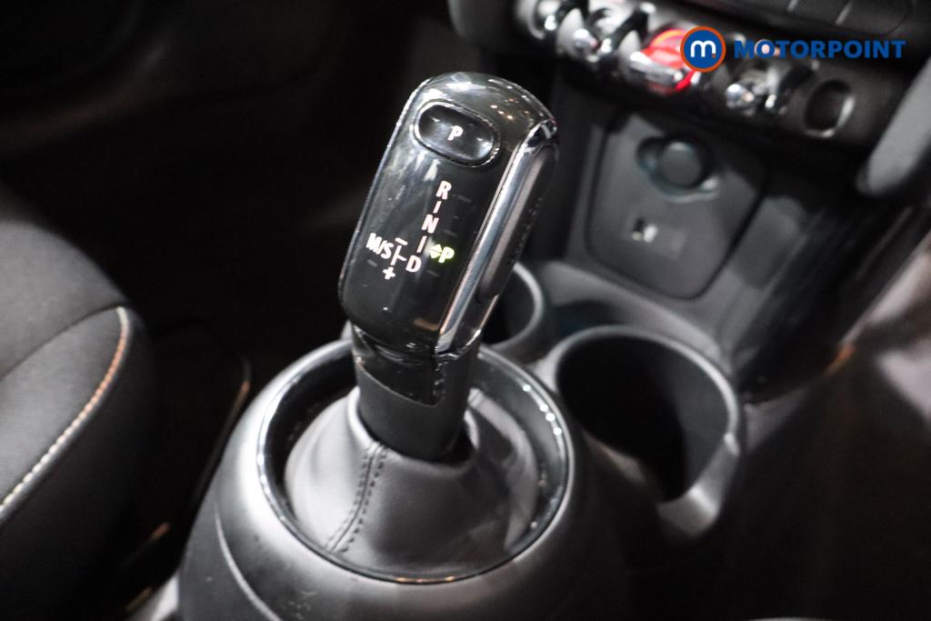 Mini Hatchback Cooper Classic Automatic Petrol Hatchback - Stock Number (1586034) - 12th supplementary image