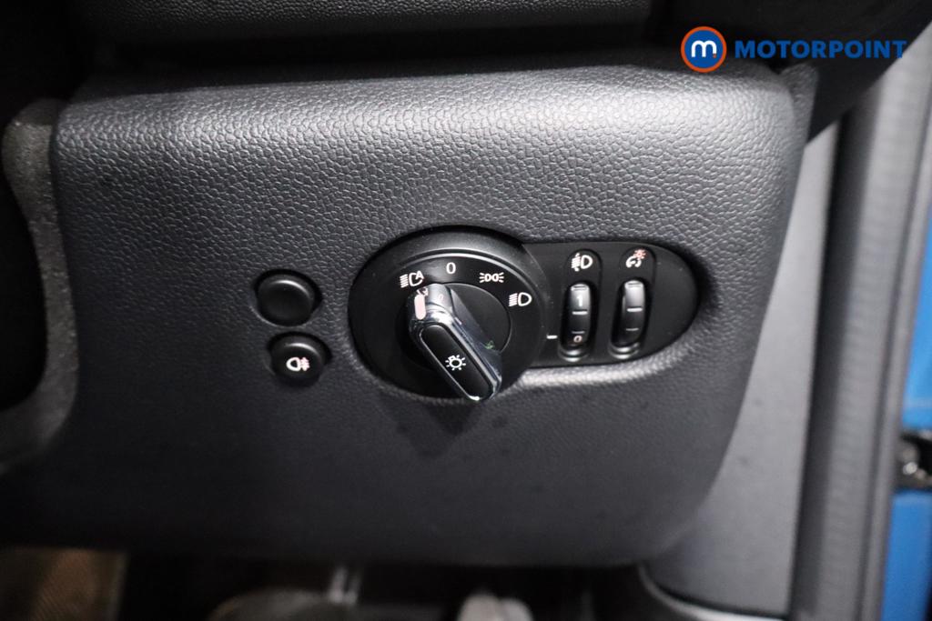 Mini Hatchback Cooper Classic Automatic Petrol Hatchback - Stock Number (1586034) - 15th supplementary image