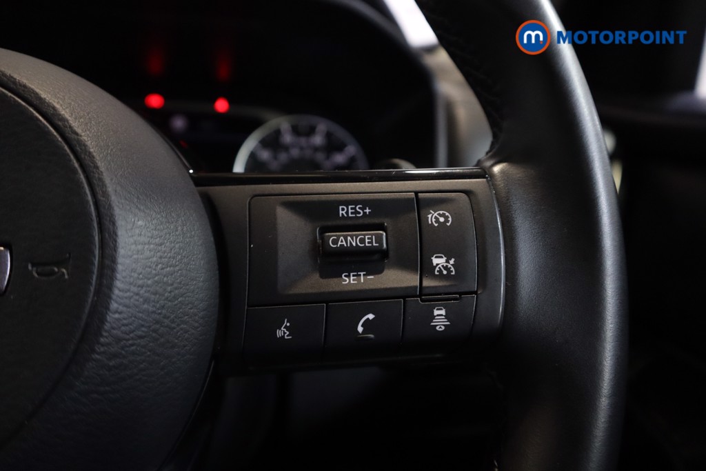 Nissan Qashqai Acenta Premium Automatic Petrol SUV - Stock Number (1586045) - 9th supplementary image