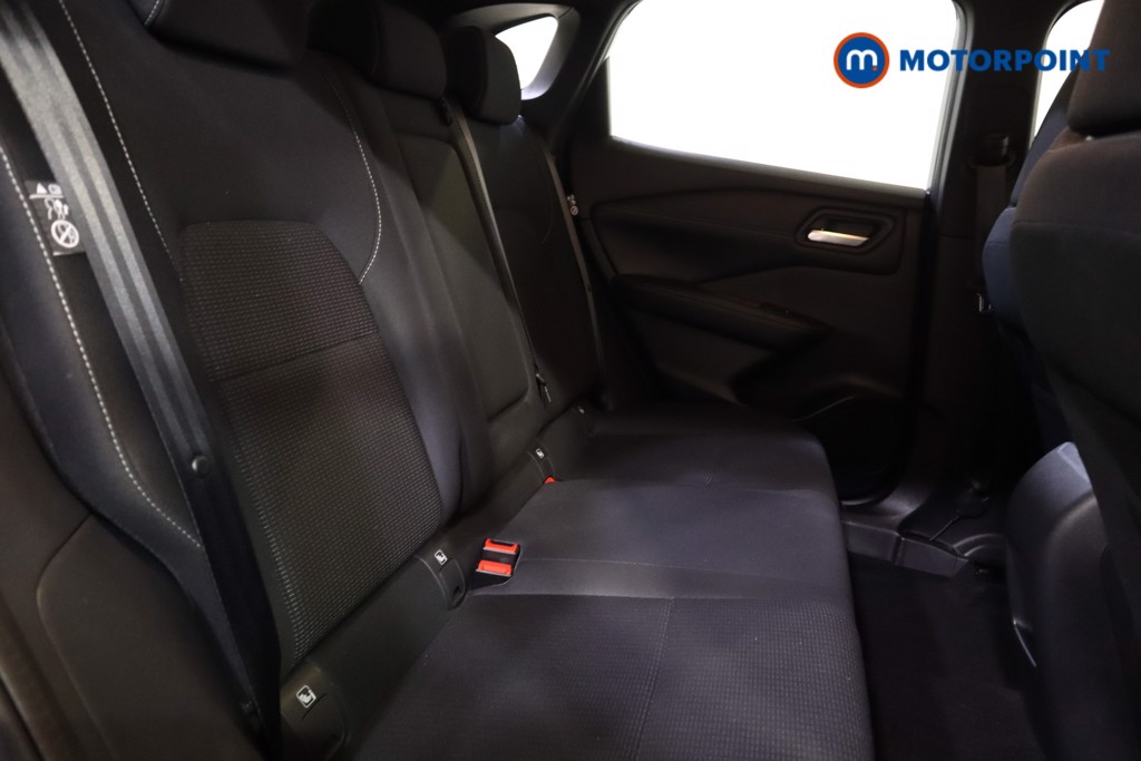 Nissan Qashqai Acenta Premium Automatic Petrol SUV - Stock Number (1586045) - 25th supplementary image