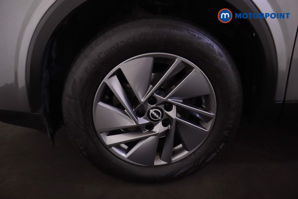 Nissan Qashqai Acenta Premium Automatic Petrol SUV - Stock Number (1586045) - 32nd supplementary image