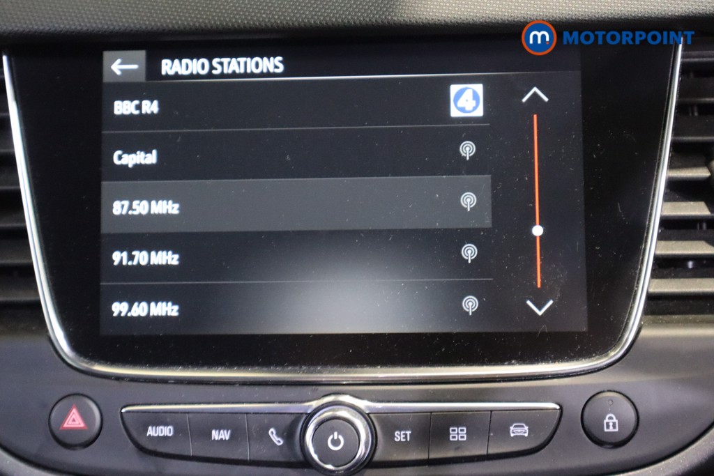 Vauxhall Crossland Ultimate Manual Diesel SUV - Stock Number (1586055) - 19th supplementary image