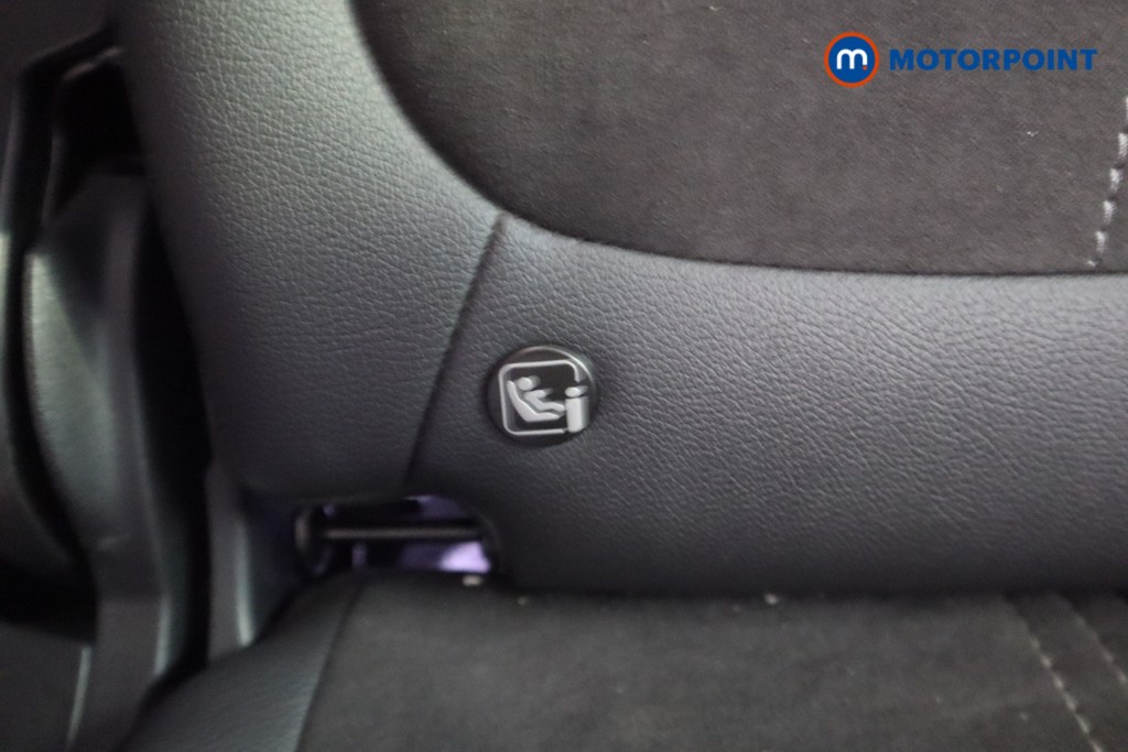 Vauxhall Crossland Ultimate Manual Diesel SUV - Stock Number (1586055) - 27th supplementary image