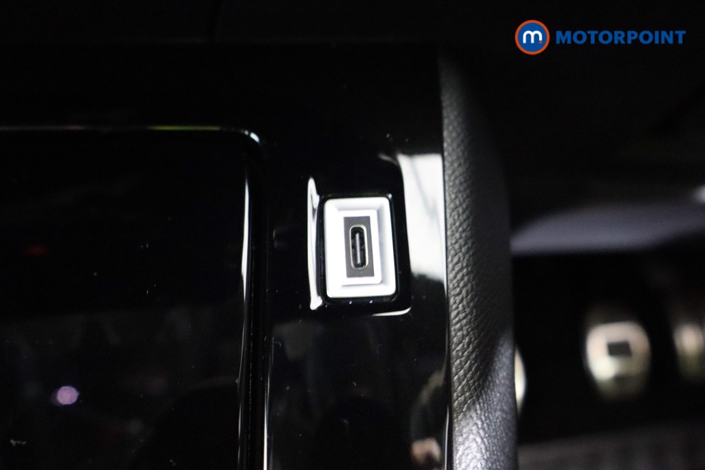 Peugeot 208 GT Manual Petrol Hatchback - Stock Number (1586285) - 13th supplementary image