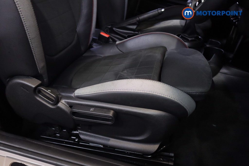 Mini Hatchback Cooper Sport Manual Petrol Hatchback - Stock Number (1586339) - 7th supplementary image