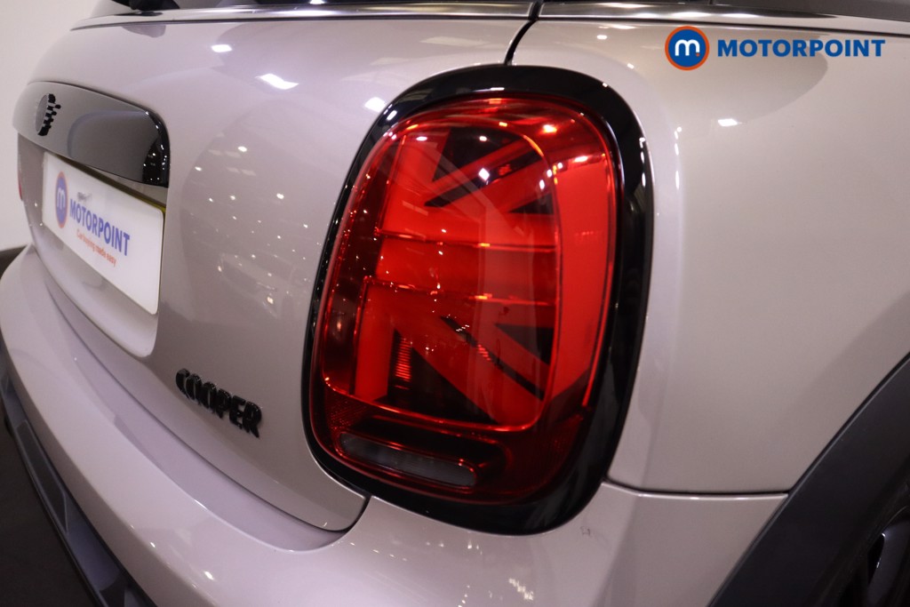 Mini Hatchback Cooper Sport Manual Petrol Hatchback - Stock Number (1586339) - 41st supplementary image