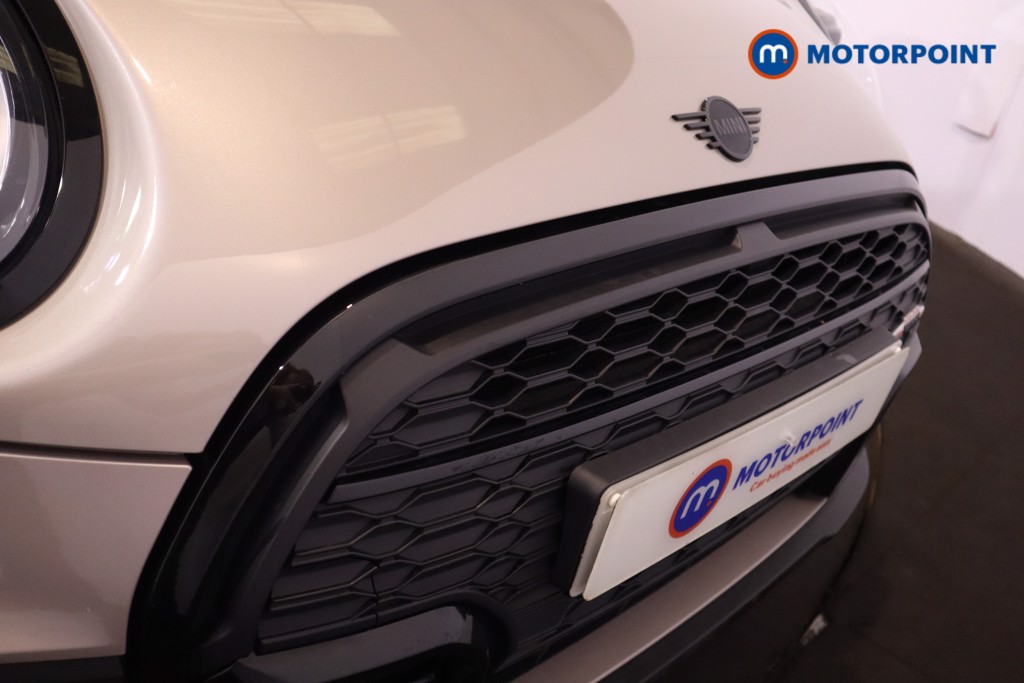 Mini Hatchback Cooper Sport Manual Petrol Hatchback - Stock Number (1586339) - 47th supplementary image