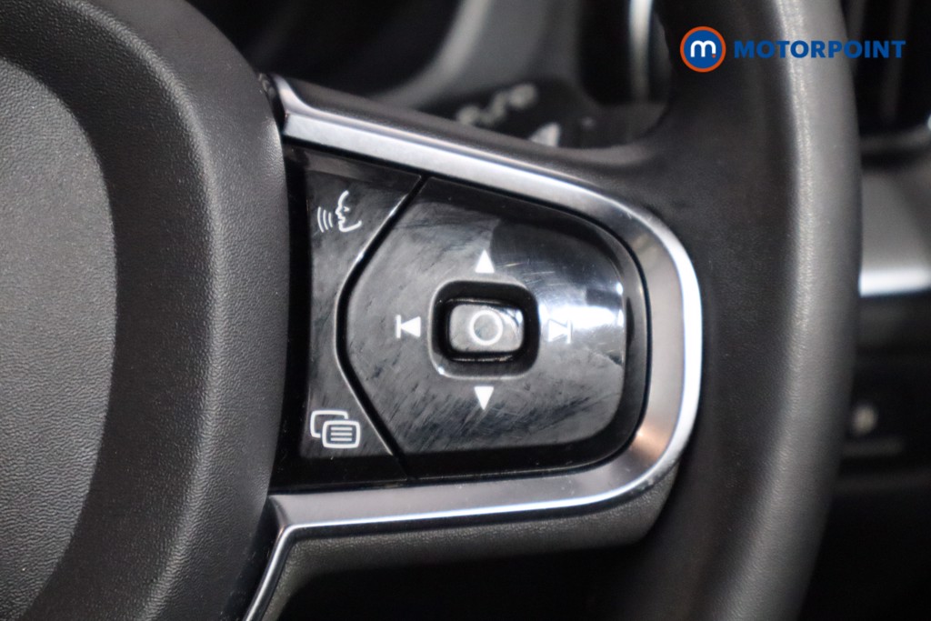 Volvo Xc60 R Design Automatic Petrol Plug-In Hybrid SUV - Stock Number (1586368) - 8th supplementary image