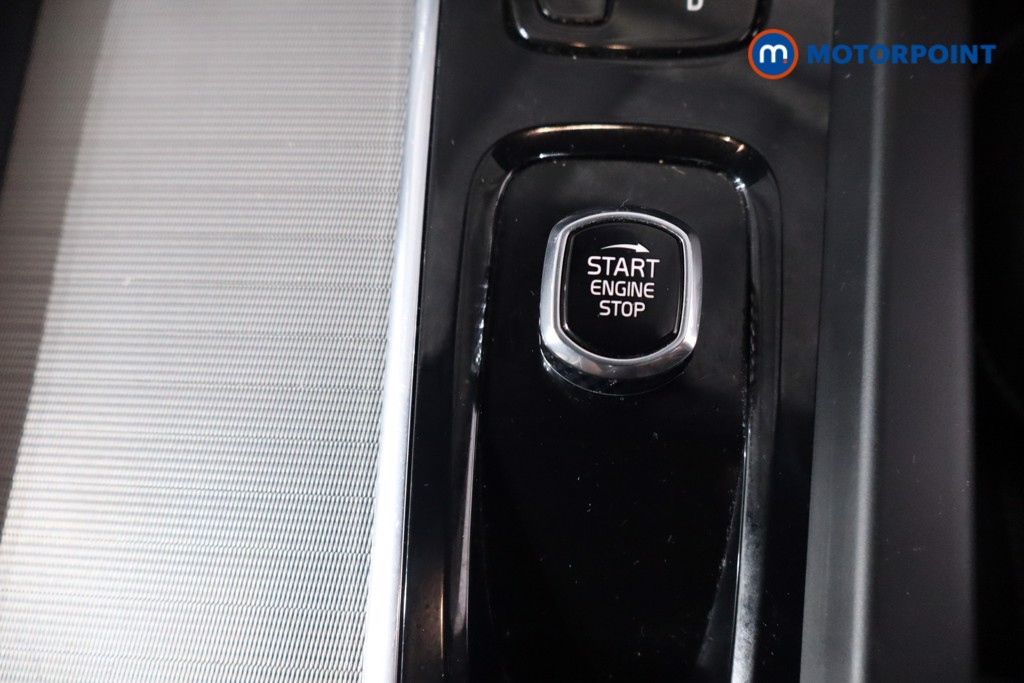 Volvo Xc60 R Design Automatic Petrol Plug-In Hybrid SUV - Stock Number (1586368) - 13th supplementary image