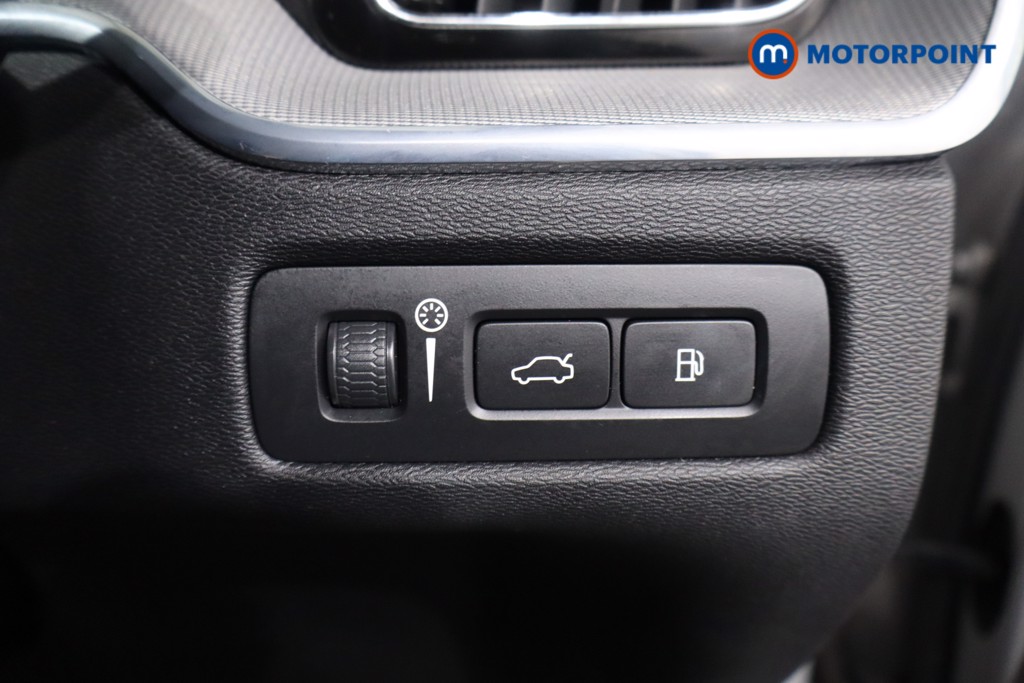 Volvo Xc60 R Design Automatic Petrol Plug-In Hybrid SUV - Stock Number (1586368) - 20th supplementary image