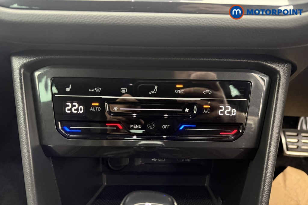 Volkswagen Tiguan R-Line Edition Automatic Petrol SUV - Stock Number (1586412) - 4th supplementary image