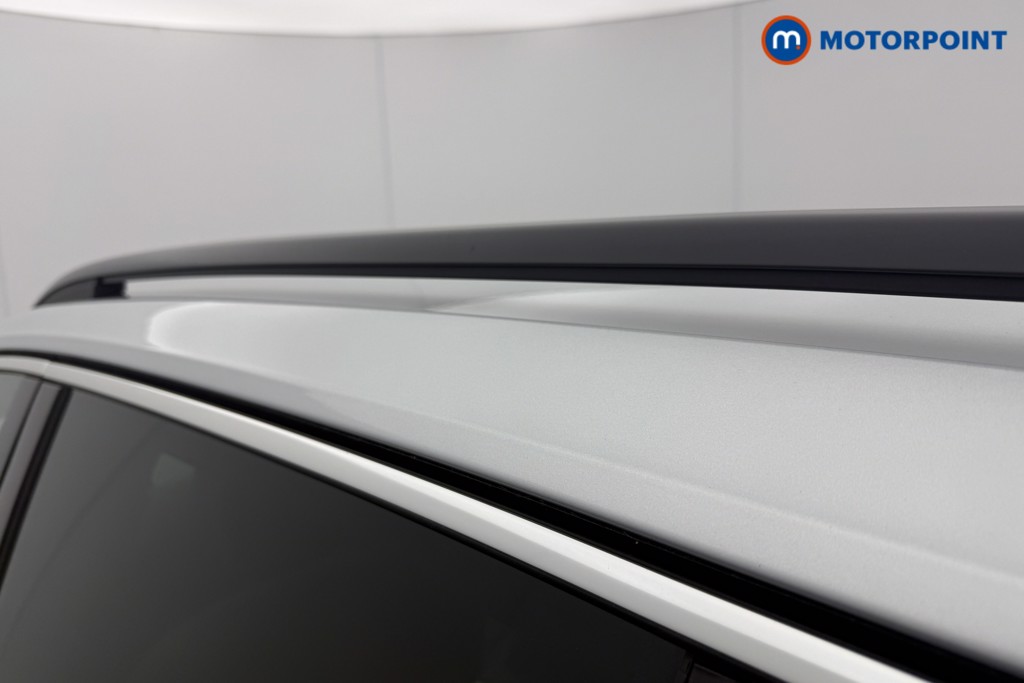 Volkswagen Tiguan R-Line Edition Automatic Petrol SUV - Stock Number (1586412) - 13th supplementary image