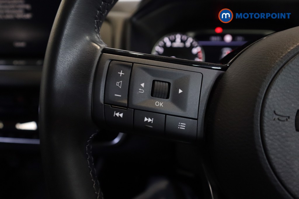 Nissan Qashqai Acenta Premium Manual Petrol SUV - Stock Number (1586490) - 8th supplementary image