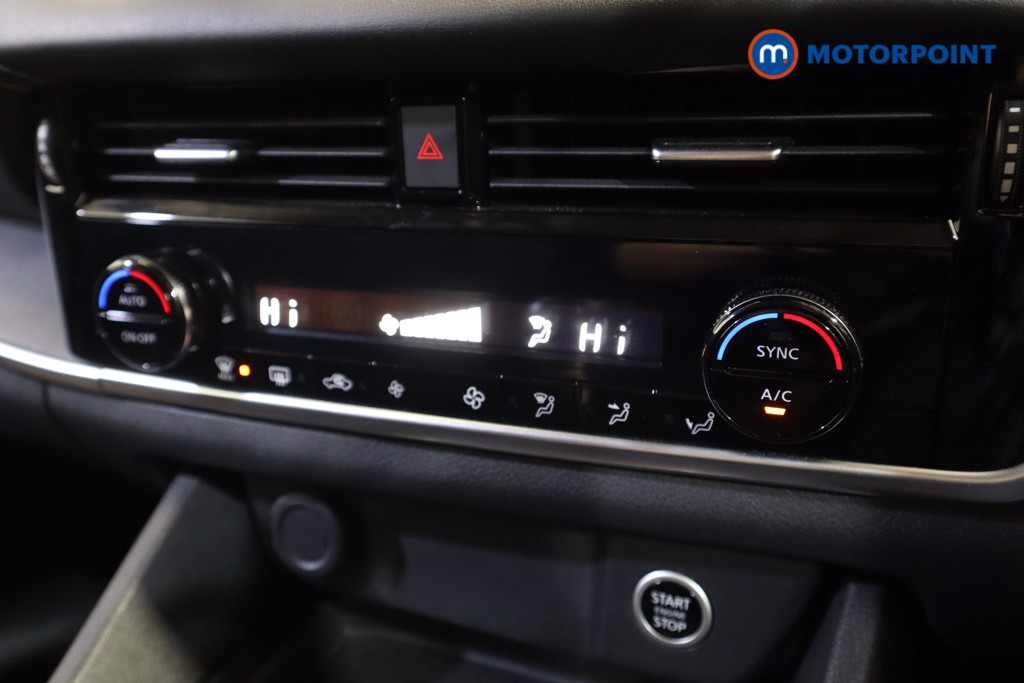Nissan Qashqai Acenta Premium Manual Petrol SUV - Stock Number (1586490) - 14th supplementary image