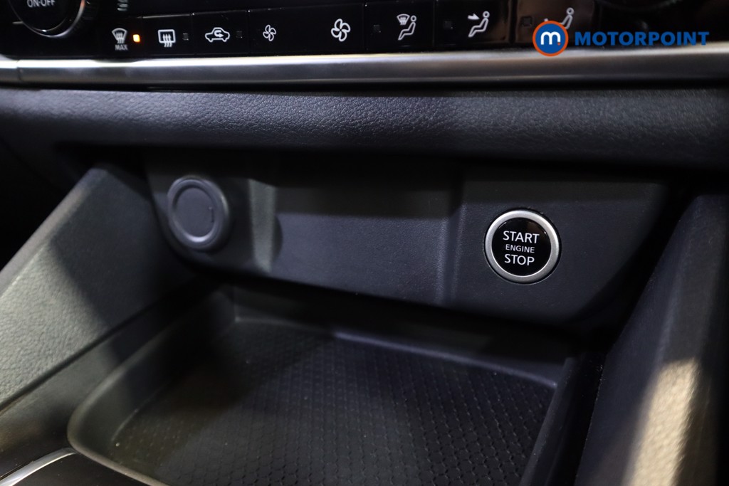 Nissan Qashqai Acenta Premium Manual Petrol SUV - Stock Number (1586490) - 15th supplementary image