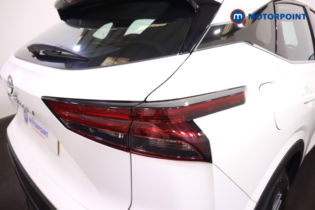 Nissan Qashqai Acenta Premium Manual Petrol SUV - Stock Number (1586490) - 32nd supplementary image
