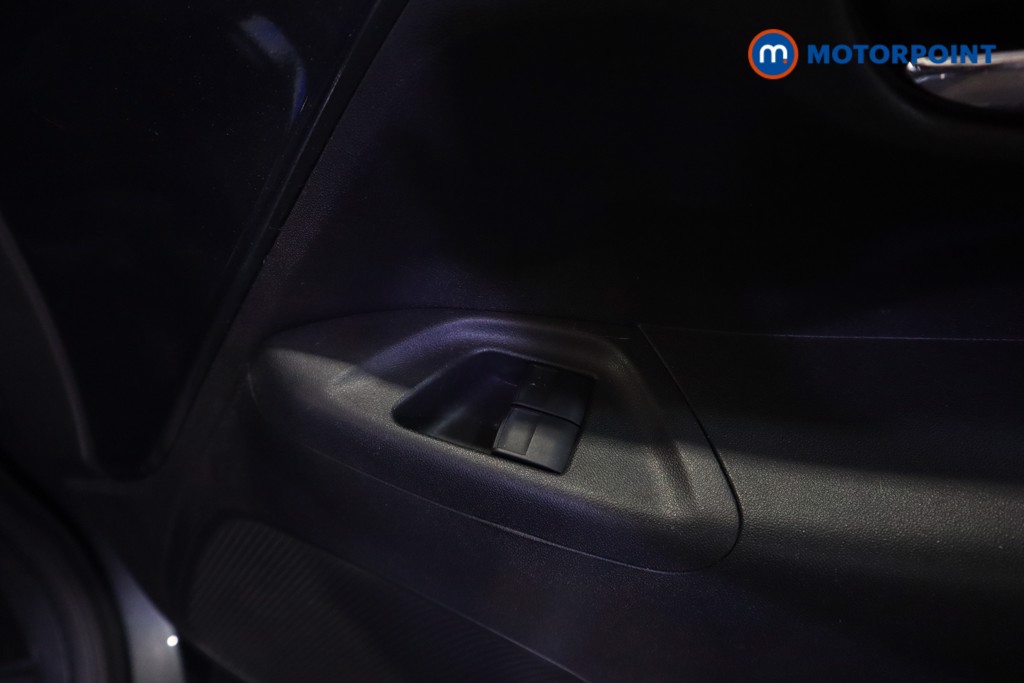 Toyota Aygo X-Play Manual Petrol Hatchback - Stock Number (1586610) - 3rd supplementary image