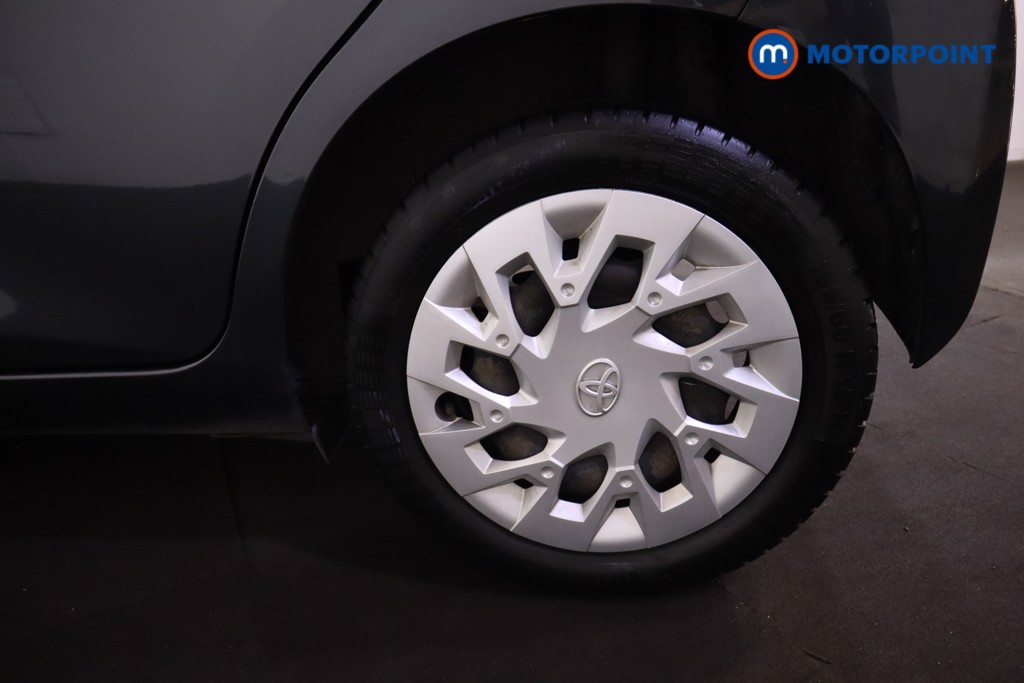 Toyota Aygo X-Play Manual Petrol Hatchback - Stock Number (1586610) - 24th supplementary image